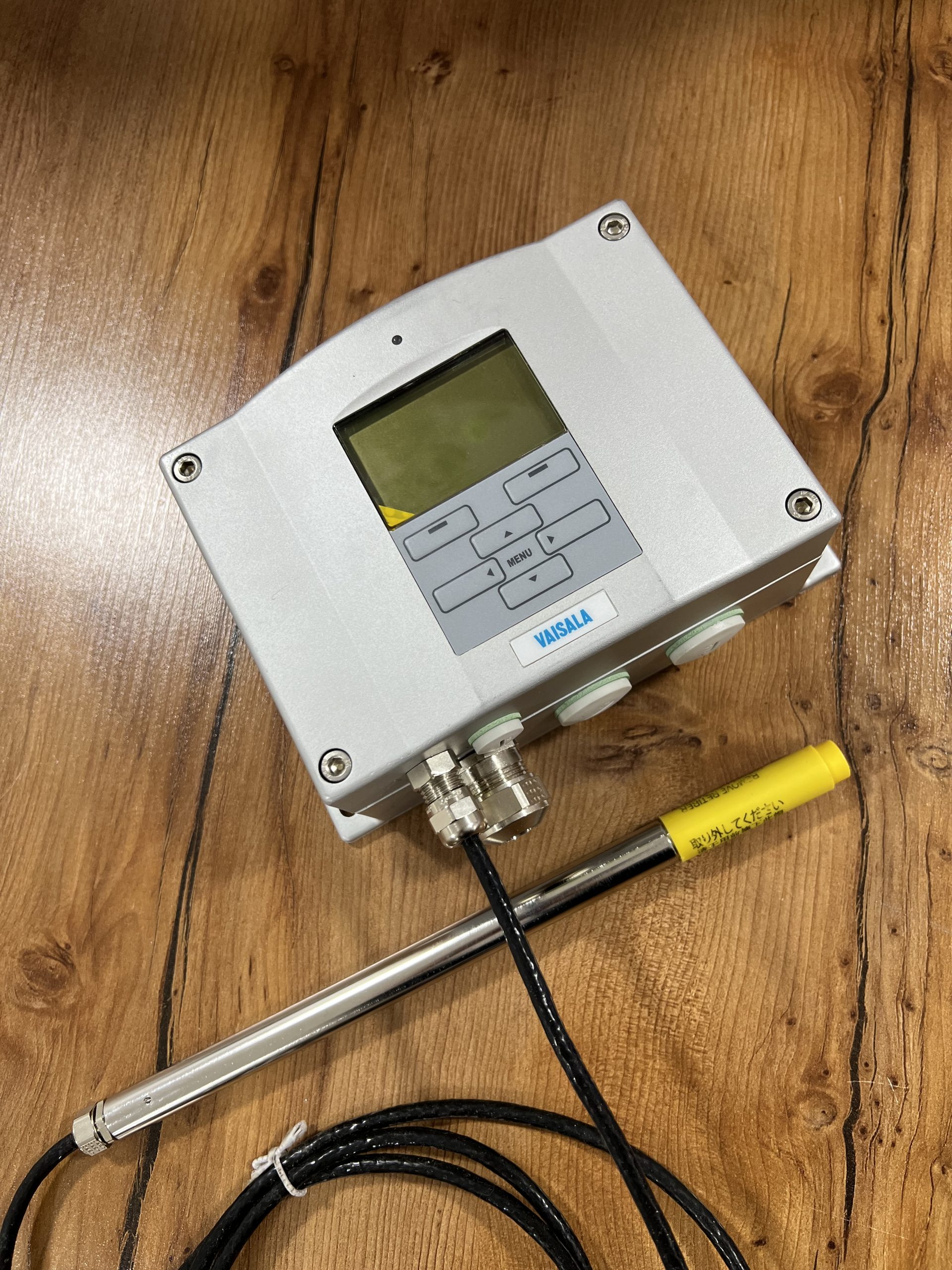 ترانسمیتر رطوبت و دما Vaisala HMT335